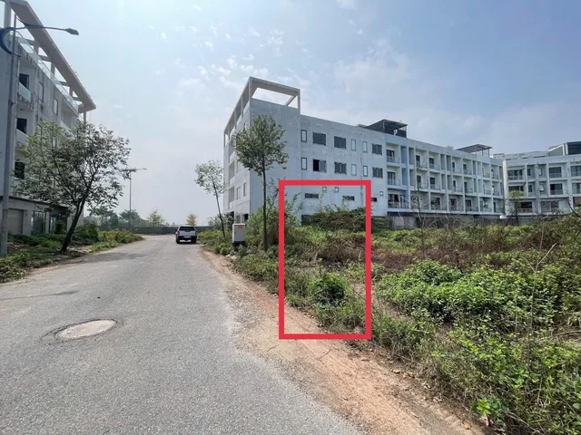 Bán đất 100m² full thổ cư ngang 5m giá 3.7 tỷ tại Phường Phúc Yên