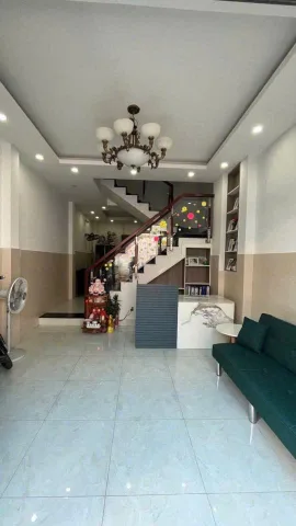 Bán Nhà Lê Lư - Tân Phú - 4 Tầng - 40m2 - Hẻm 6m - Giá 5.85 Tỷ