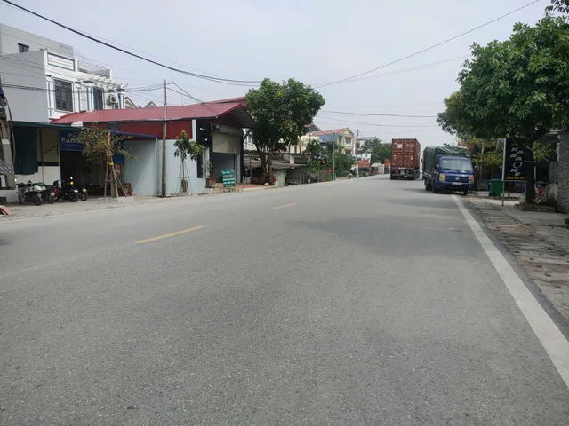 Bán Nhanh 140m mặt đường 196, kinh doanh tốt, xe công đỗ cửa: 0835459289