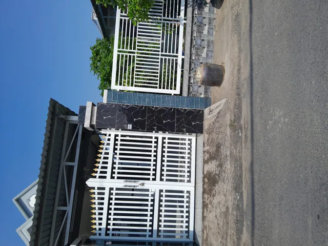 Bán nhà mặt tiền nhựa rộng 5m