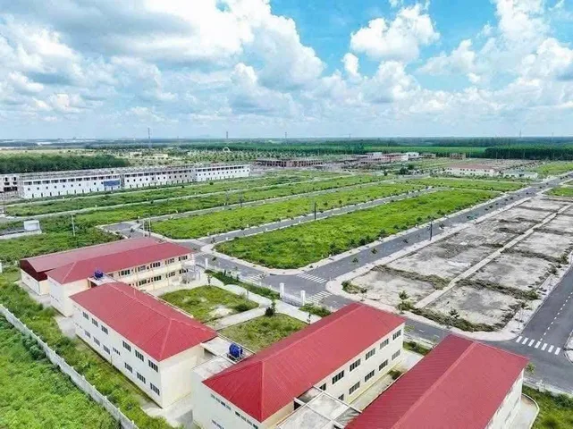 Bán đất 98,2m² full thổ cư ngang 5m giá 850 triệu tại Xã Bàu Bàng