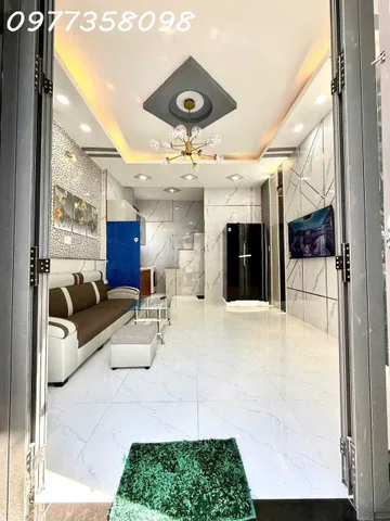 NHÀ GÓC 3 MẶT TIỀN HIẾM QUẬN 12 GIÁ CHỈ 2 TỶ 52


Vị trí hẻm 213 Lê Văn Khương cách mặt tiền 20m gần hãng bia Tiger đi Gò Vấp nhanh hẻm 3.5m thông an ninh

DT 4x8m 1 trệt 1 lầu 2PN 2WC full nội thất vào ở ngay

Phù hợp ở gia đình nhỏ đầu tư giữ tiền tài 