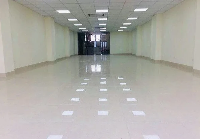 CHO THUÊ NHÀ MẶT TIỀN NGUYỄN VĂN CỪ VỊ TRÍ ĐẸP KINH DOANH
