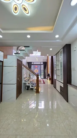 SIÊU PHẨM 5 TẦNG HXH Đ26/3 BÌNH TÂN (GIÁP TÂN PHÚ)
