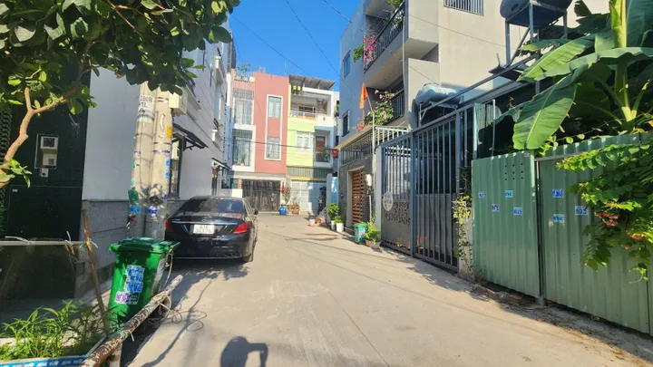 🏡 NHÀ ĐẸP 3 TẦNG_ Ô TÔ ĐỖ CỬA – LINH ĐÔNG  – RA PHẠM VĂN ĐỒNG 300M _ NHỈNH 7 TỶ