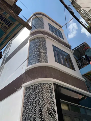 Bán Nhà Hẻm 227/18 Lý Thái Tổ – Giá 5,68 tỷ.