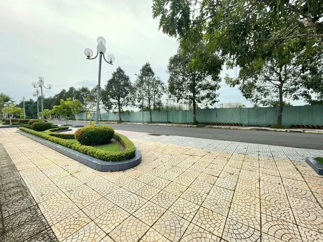 Bán đất mặt tiền đường nhựa sông Cổ Chiên khu trung tâm Trường An, TP. Vĩnh Long