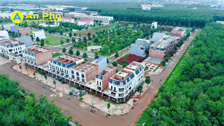 Shophouse tại khu đô thị Ân Phú - mặt tiền đường 32m