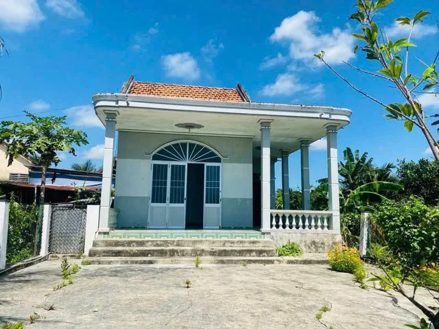 0938113403 Bán nhà 260m² có sẵn 70m² thổ cư ngang 8.5m giá 870 triệu tại Xã Nam Ninh Hòa Z407