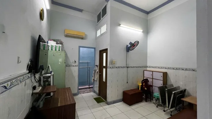 Bán nhà hẻm xe hơi 73m2, 2 tầng - ngay chợ tân hương chỉ 6 tỷ xíu
