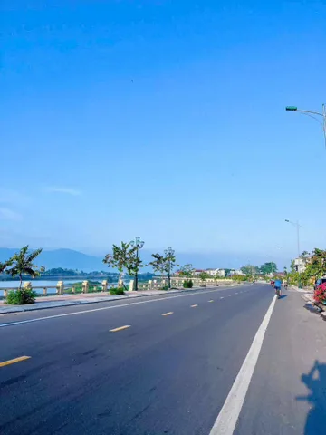 LÔ GÓC TĐC Bầu Gáo – TT Diên Khánh 2 mặt tiền đường ~9m, hướng Đông Bắc
