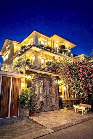 BIỆT THỰ LÔ GÓC 4 MẶT TIỀN 240m2 VIEW ĐẸP NGAY ĐẶNG THUỲ TRÂM BÌNH THẠNH CHỈ 3x TỶ