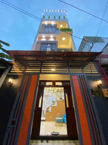 Cô Cẩm bán 3 tỷ 550 nhà 68m² đường Nguyễn Xí, P26, Bình Thạnh. Xây 4 tầng, hẻm 6m