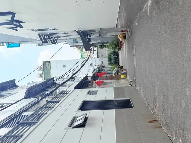 Nguyễn văn khối 4 tầng xe hơi, hoang công đủ