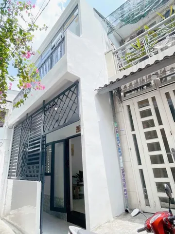 NHÀ NGỘP 2 tỷ 350 38,1m2 Vũ Tùng P2 Quận Bình Thạnh HCM