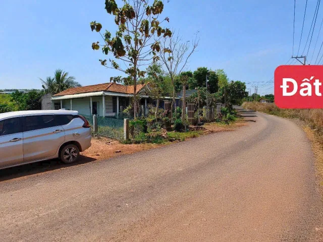 Bán đất 308m² có sẵn 100m² thổ cư ngang 5m giá 220 triệu tại Xã Tân Lợi