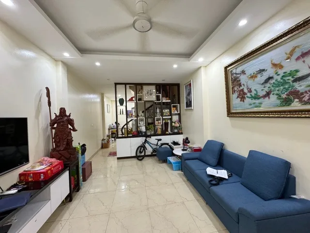 Bán nhà dân xây Minh Khai 43m2 x 4 tầng x 8.29 tỷ | trước nhà rộng rãi | 35m ra mặt phố | tiện ích đủ đường
