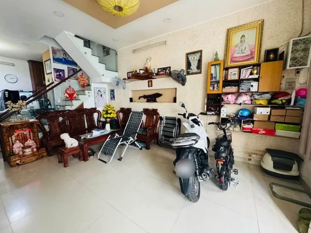 Thống nhất 2 tầng gần lote, citiland, trường học chợ, sổ hồng riêng