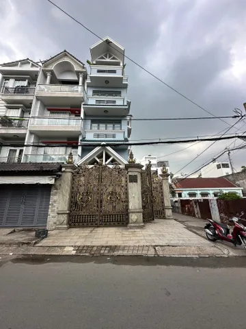 CĂN VILLA GÓC 2 MẶT TIỀN Đường An Hội . Phường An Hội Đông, Gò Vấp 

Diện tích: 7m65 x 16m30 . công nhận đủ 115m²
Kết cấu: Trệt + lửng + 2 lầu Sân thượng,