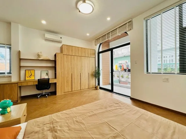 BÁN NHÀ HẬU GIANG QUẬN 6 85M2 5 TẦNG THU 80TR 10.2 TỶ CHDV 10 PHÒNG