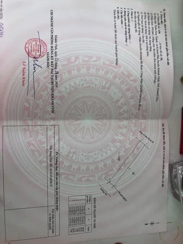 Bán lô đất tại Khánh Phú , Khánh Vĩnh , Khánh Hoà
Diện tích đất 390m2 (Full Thổ cư ) , đường Betong . Giá 490 triệu