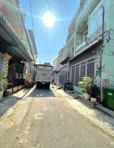 nhà mới cao tầng Lê Đình Cẩn_dt(72m2)_ nhỉnh 5ty xíu
