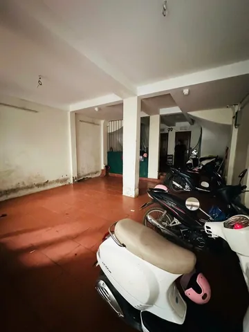 Bán Nhà Kim Mã. Ba Đình. DT 56m2. MT 3.1m. 5 Tầng. Giá 10.5 Tỷ.