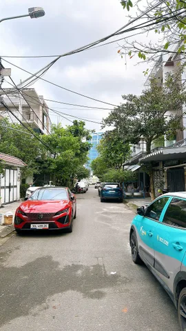 Nhà đường Cao Xuân Huy, cạnh ĐH Ngoại Ngữ Đà Nẵng
