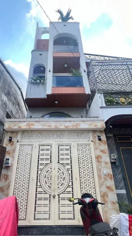 Giảm sâu chỉ còn 2,3tỷ cho 49,2m2 nhà ở Phan Đăng Lưu, Bình Thạnh. Sổ hồng riêng, công chứng trong ngay