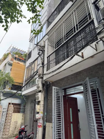 Cần cho thuê nhà ngõ oto Giáp Nhị 32 m2 * 5 tầng, 3 phòng ngủ, 4 vệ sinh, 12 triệu/th