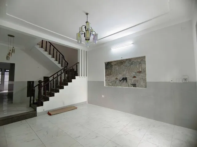 Bán nhà mặt tiền Thới An 32 Quận 12, diện tích 147m2, 2 tầng, 4PN 4WC, gần Lê Thị Riêng, kinh doanh tốt