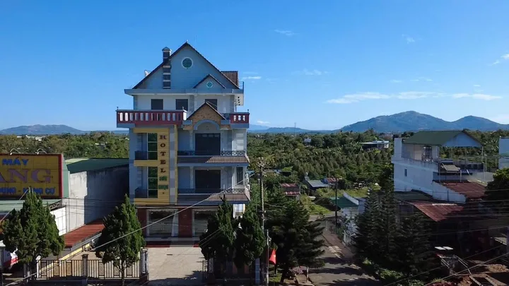 Bán khách sạn Sơn ngọc