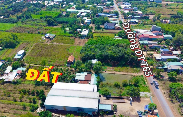 Bán đất 790.8m² có sẵn 100m² thổ cư ngang 5m giá 590 triệu tại Xã Xuân Đông