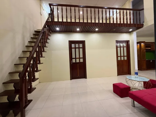 📌 𝗖𝗵𝗮̀𝗼 𝗯𝗮́𝗻 𝗻𝗵𝗮̀ 𝟯 𝗹𝗮́ 𝗴𝗮́𝗰 𝗹𝘂̛̉𝗻𝗴 đ𝘂́𝗰 𝗸𝗶𝗲̣̂𝘁 𝗠𝗲̣ 𝗦𝘂𝗼̂́𝘁 𝗴𝗮̂̀𝗻 𝗰𝗵𝗼̛̣ 𝗛𝗼𝗮̀ 𝗞𝗵𝗮́𝗻𝗵 𝗡𝗮𝗺, 𝗧𝗽 Đ𝗮̀ 𝗡𝗮̆̃𝗻𝗴
🔺 𝗗𝗧 : 𝟱𝟰𝗺𝟮 . 𝗗𝗧𝗦𝗗 : 𝟵𝟬𝗺𝟮 . 
🏠 𝗡𝗵𝗮̀ 𝗰𝗼́ 𝗽𝗸 + 𝗽𝗵𝗼̀𝗻𝗴 𝘁𝗵𝗼̛̀ + 𝟯𝗽𝗻 + 𝗯𝗲̂́𝗽 + 𝘀𝗮̂𝗻 𝗽𝗵𝗼̛𝗶 + 𝟮𝘄𝗰 
💰 𝗚𝗶𝗮́ 𝗯𝗮́𝗻 : 𝟭.𝟮 𝘁𝘆̉ 𝗰𝗼́ 𝗯𝗼̛́𝘁. 
🛠️ Đ𝗶𝗲̣̂𝗻 𝗻𝘂̛𝗼̛́𝗰 đ𝗮̂̀𝘆