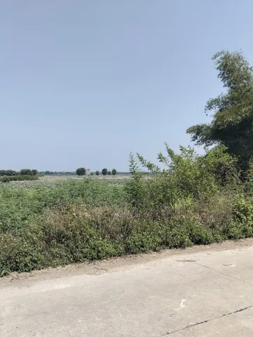 Bán đất 3828.7+655m² có sẵn 2m² thổ cư ngang 2m giá 630 triệu tại Đường Trà Cổ Xã Phú Hòa