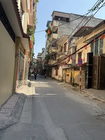 Hoàng Đạo Thành 55m phân Lô Mặt Ngõ Thông gần Ô Tô gần Hồ gần Trường học chỉ 9 tỷ