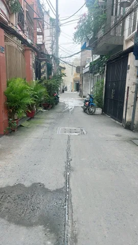 Bán nhà 2 Tầng Bành Văn Trân Tân Bình