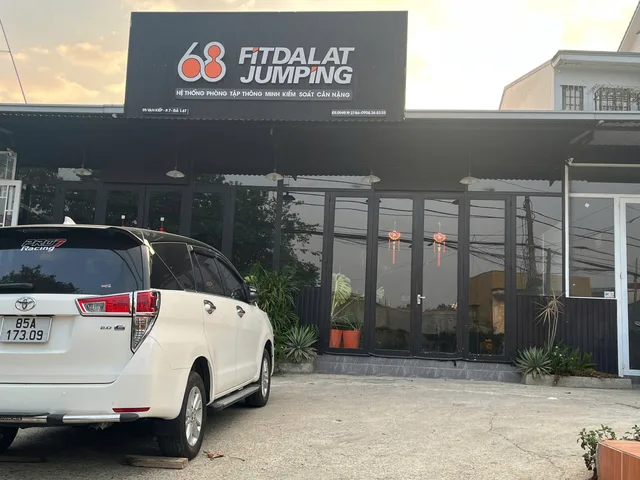 Cho thuê nhà đường Vạn Kiếp phường 8 Đà Lạt giá 20 triệu /tháng