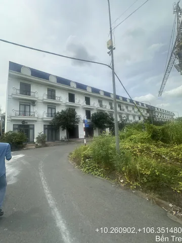 Bán nhà 61.6m² có sẵn 61m² thổ cư ngang 5m giá 2.94 tỷ tại Đường N1 Phường Sơn Đông