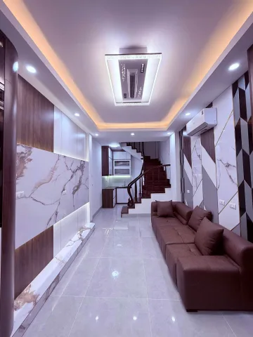 Duy nhất 1 căn, 5T Duy Tân 8,5 tỷ, 2 mặt thoáng - Sát phố - Ở ngay