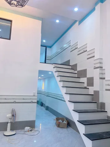 Bán nhà sổ hồng riêng mặt tiền nhựa xã Tân Thông Hội Củ Chi TPHCM, DT: 5x15m.