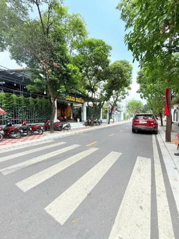 Bán Biệt Thự Lê Quý Đôn Thủ Đức