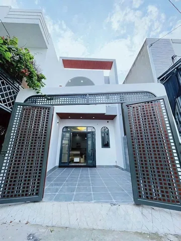 ĐỒNG KHỞI - CÂY XĂNG 75 – NHÀ ĐẸP Ở NGAY – GIÁ TỐT TRONG KHU VỰC 🌹