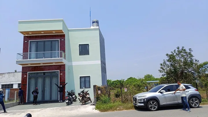 Bán nhà 1 trệt 1 lầu ngay Tỉnh Lộ 2 giá chỉ 1tỷ500
