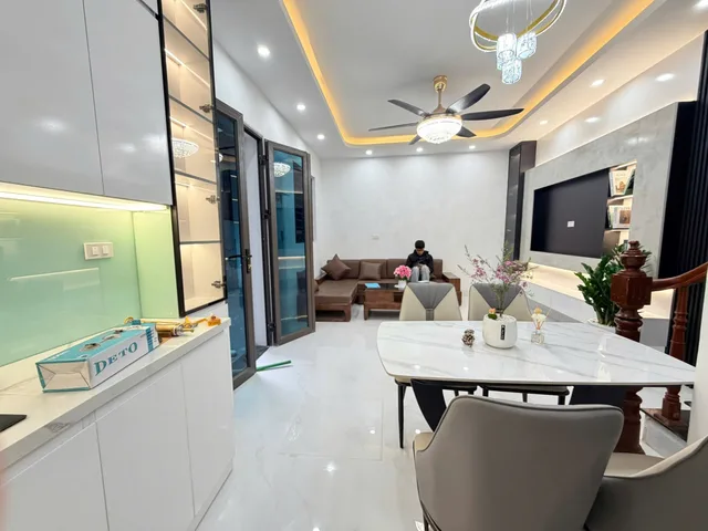 Bán nhà 31 m2 ngõ 109 Quan Nhân