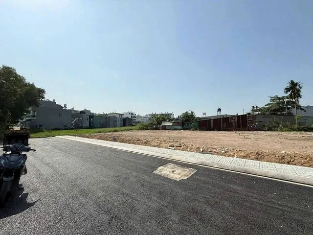 175m2 thổ mặt đường Tỉnh Lộ 8 ngay Sư Đoàn 9, sổ riêng xây dựng liền
