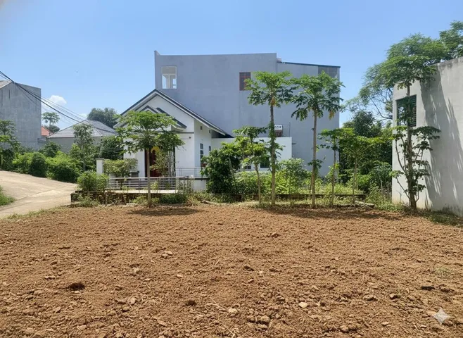 Bán đất 73.4m² full thổ cư ngang 5.6m giá 2.65 tỷ tại Phường Nông Trang