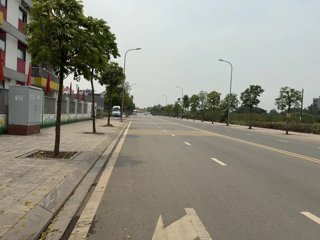 Bán nhà 78.7m² có sẵn 35m² thổ cư ngang 5.5m giá 64.5 tỷ tại Đường Xuân Đỗ Phường Long Biên