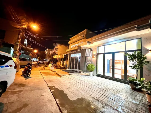 Bán nhà 90m² full thổ cư ngang 6m giá 5.44 tỷ tại Phường Nam Nha Trang