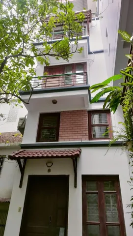 CHO THUÊ NHÀ NGUYÊN CĂN 5 TẦNG TẠI PHỐ TRẦN QUỐC TOẢN, HÀ NỘI